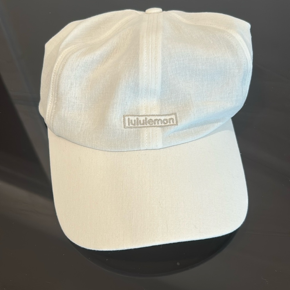 Lululemon cap